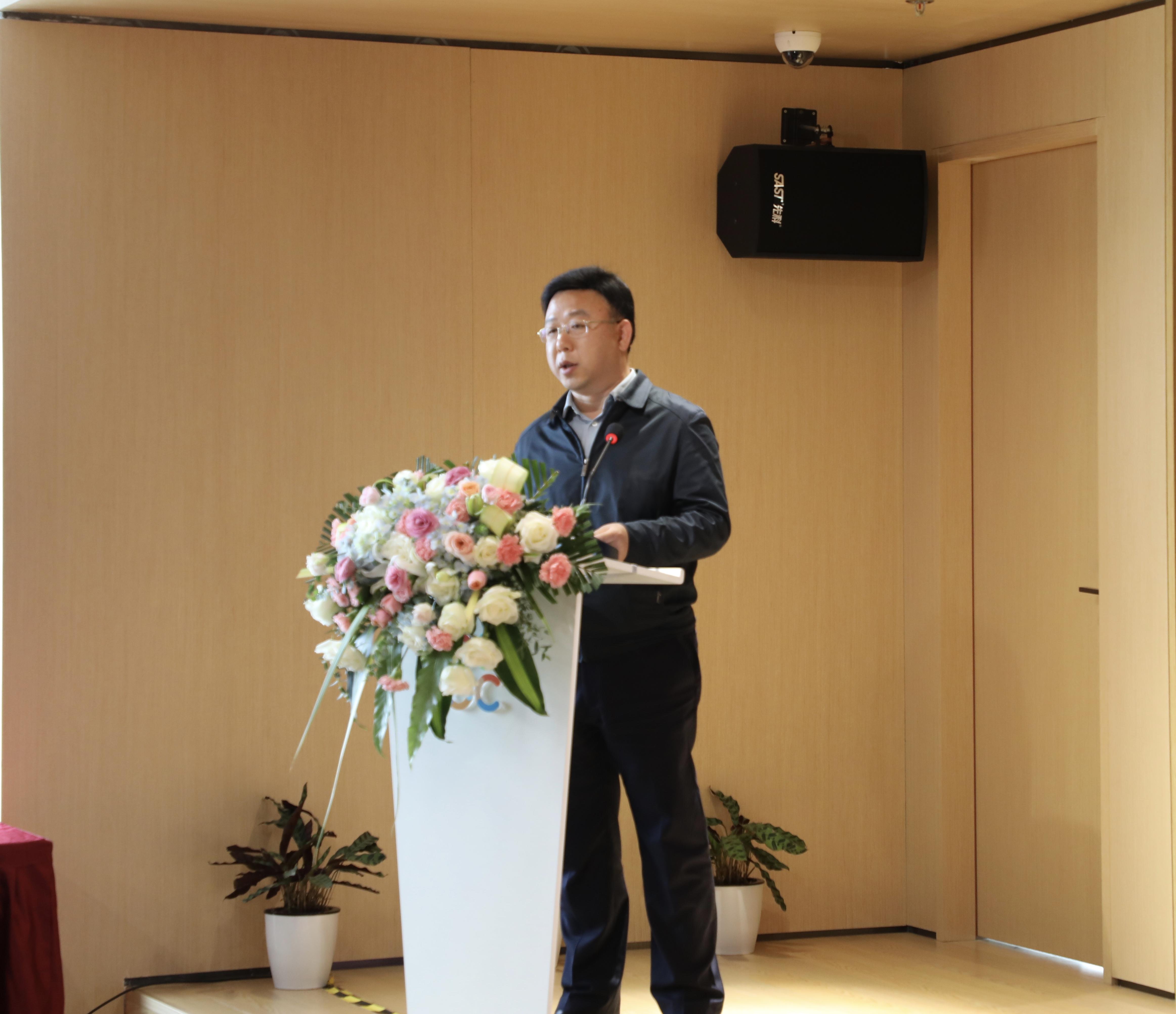 太原最新園長招聘啟幕，領(lǐng)導(dǎo)之旅的挑戰(zhàn)與機(jī)遇，擁抱學(xué)習(xí)與變化的擁抱