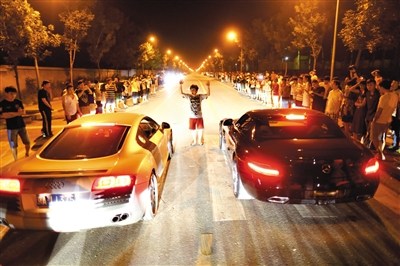 新疆車禍最新消息，探索自然美景不受阻礙