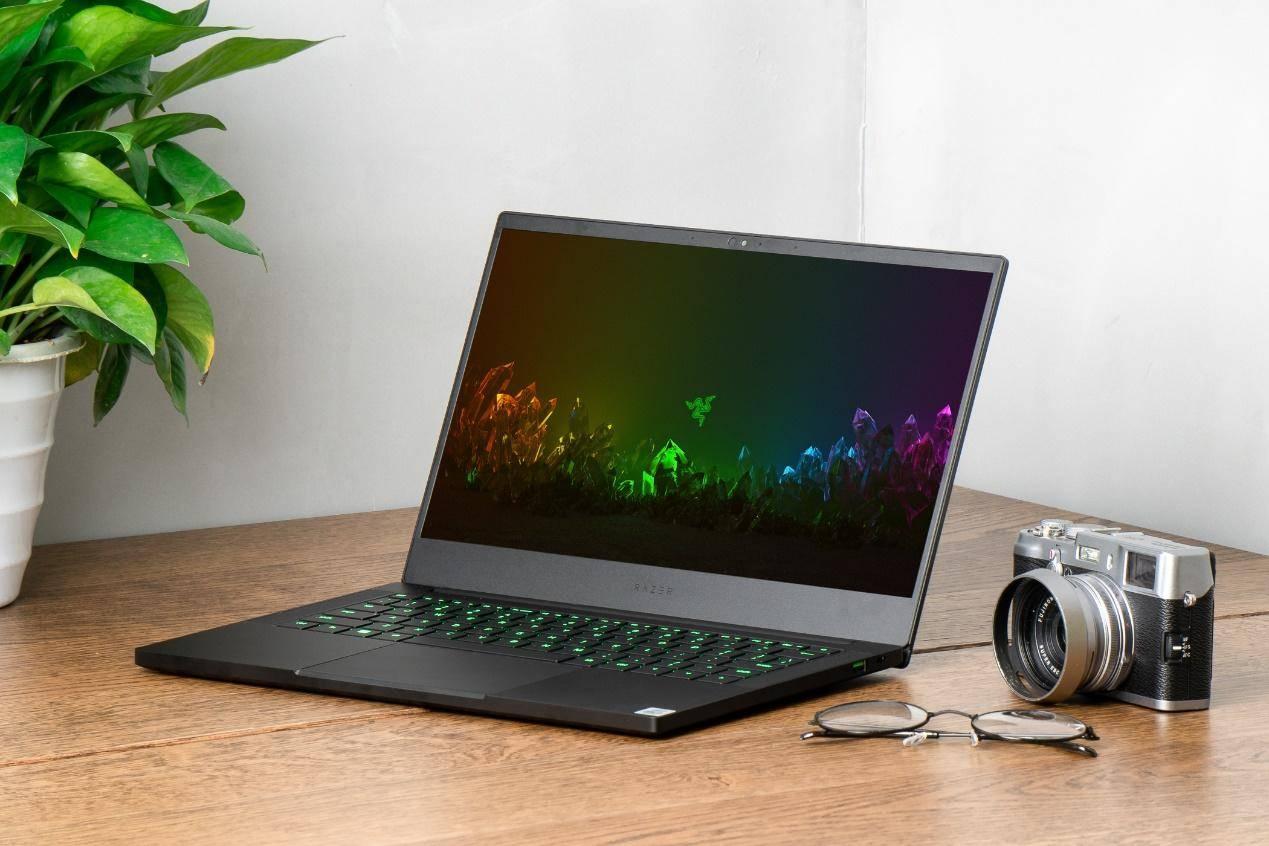 虛擬世界最新版，小巷中的神秘樂園探索