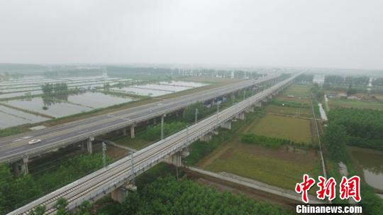 岳陽(yáng)蒙華鐵路進(jìn)港支線最新動(dòng)態(tài)，串聯(lián)起美好回憶的鐵路進(jìn)展更新