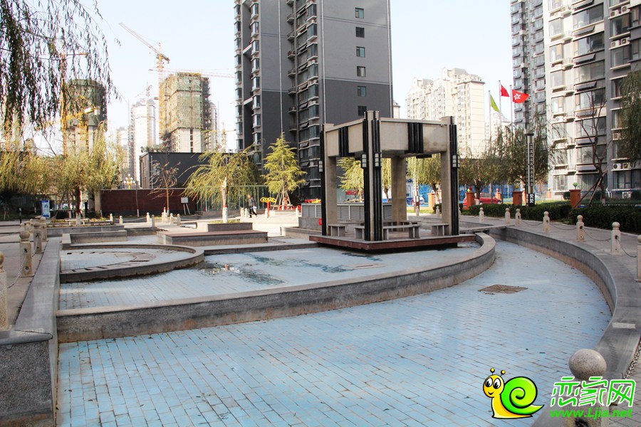 萬浩儷城東區(qū)最新房價，時代印記與城市的脈動