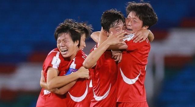 2024年最新短發(fā)流行趨勢，時(shí)尚潮流與個(gè)人立場的交融