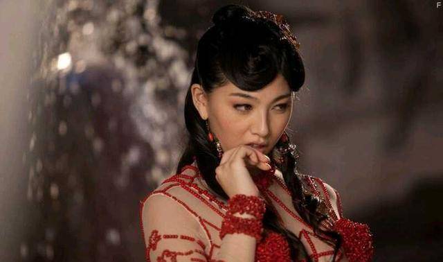 肉蒲團女演員的勵志之旅，變化、自信與成就感的探索