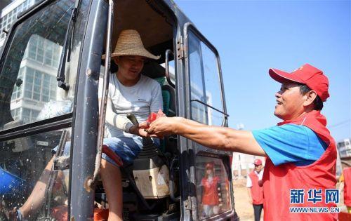 合肥西瓜最新售價(jià)揭秘，價(jià)格走勢大揭秘????