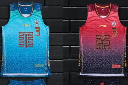 自然美景中的心靈之旅，最丑明星的平靜探索