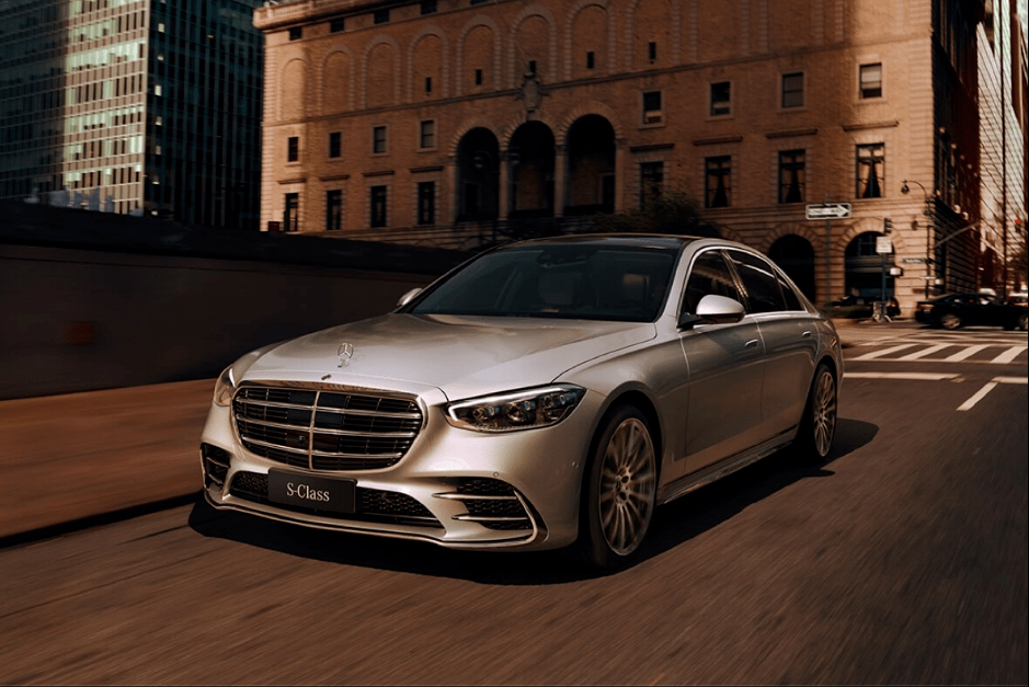 奔馳新款車型圖集，與自然美景的邂逅之旅