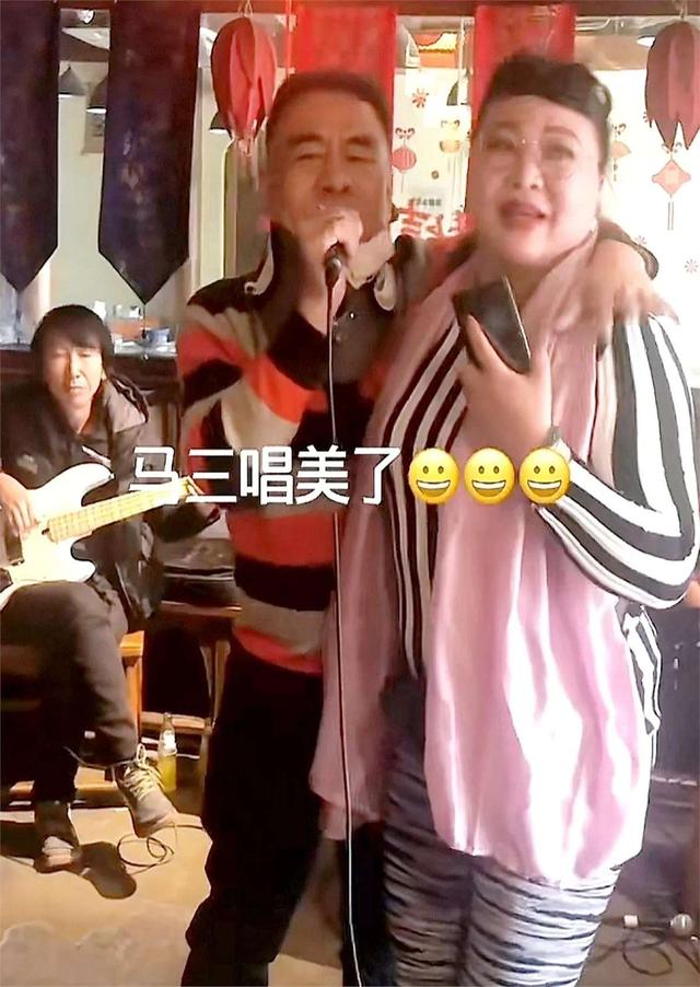 姚三馬新視頻火爆小紅書，熱議焦點，爆款來襲！