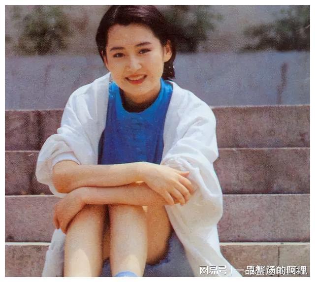 重磅推出，演員楊青科技新品，引領(lǐng)未來生活新潮流！