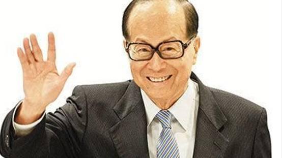 李嘉誠最新動態(tài)，商業(yè)巨頭步伐不停歇