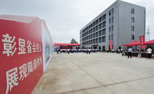 向塘最新動態(tài)，科技重塑生活，未來之光體驗之旅