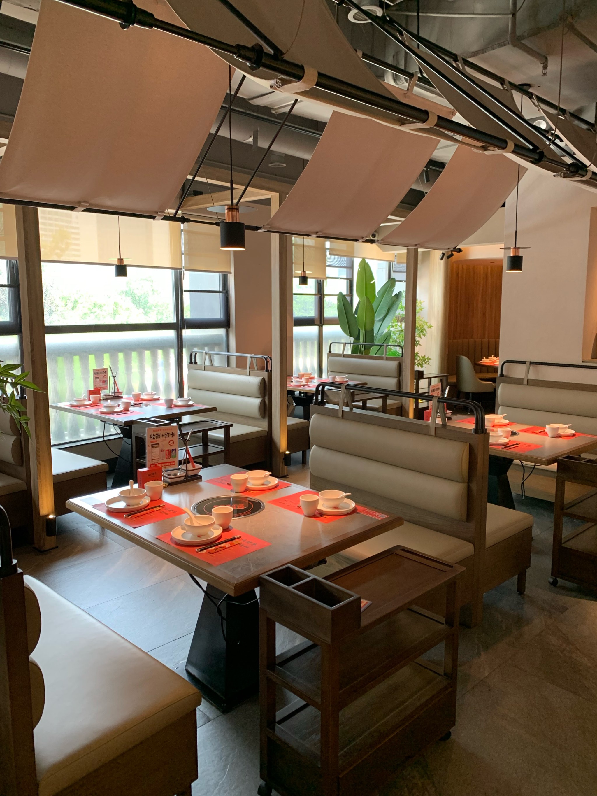 ??餐廳新動(dòng)態(tài)揭秘，美食新風(fēng)尚引領(lǐng)味蕾盛宴！