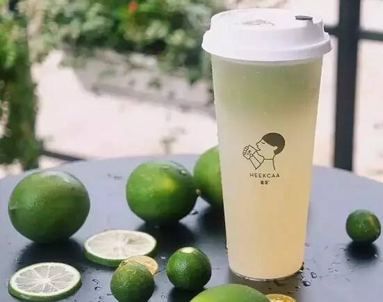 喜茶最新事件揭秘，小巷特色小店的獨(dú)特魅力探索之旅